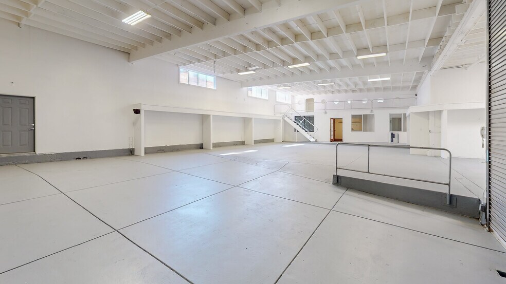 More Photos Of 4020 San Pablo Dam Rd, El Sobrante Warehouse For Sale