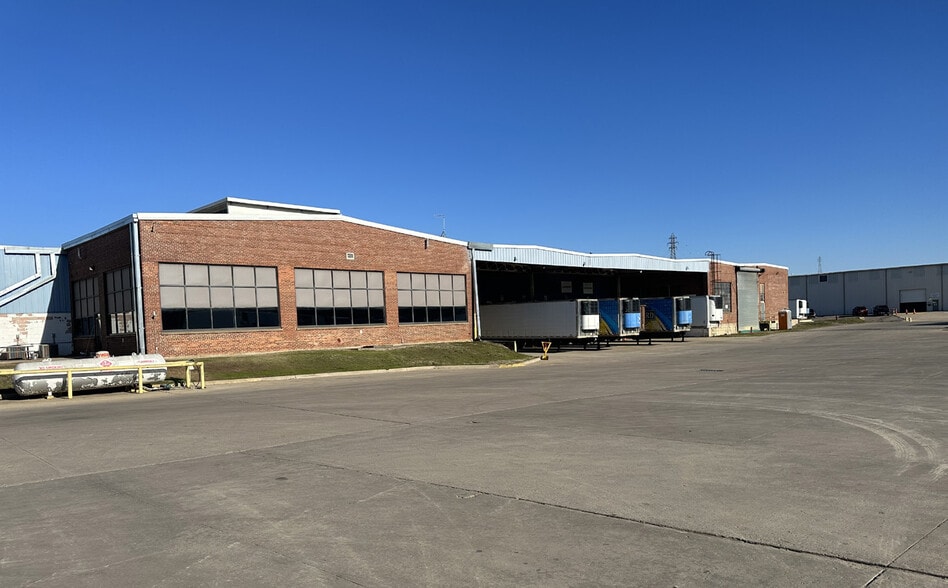More Photos Of 4601 Newlon Rd, Fort Smith Distribution For Lease