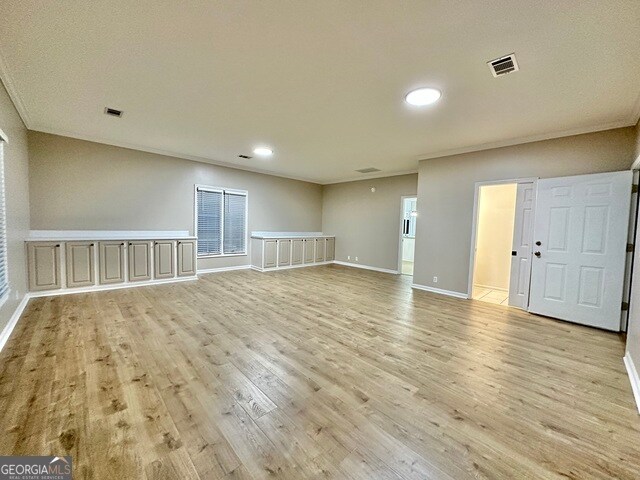 More Photos Of 5426 Woodhaven Rd, Eastman Apartments For Sale