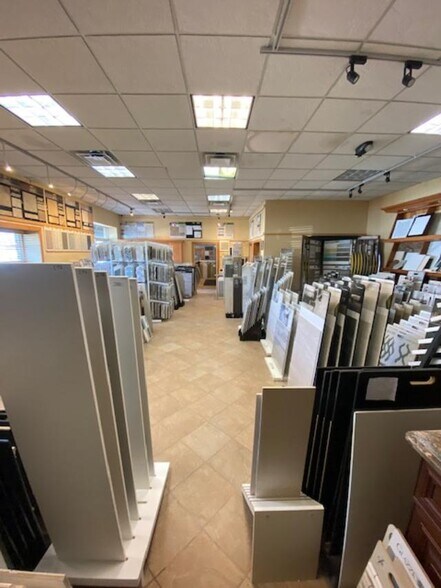 More Photos Of 3295 Royal Ave, Oceanside Warehouse For Sale