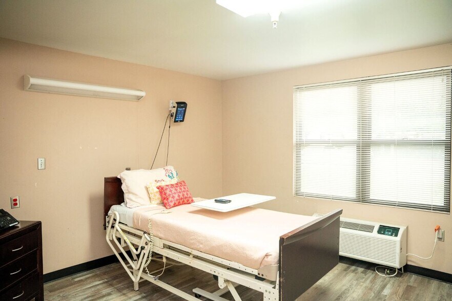 More Photos Of 4422 Riverstone Blvd, Missouri City Skilled Nursing Facility For Sale