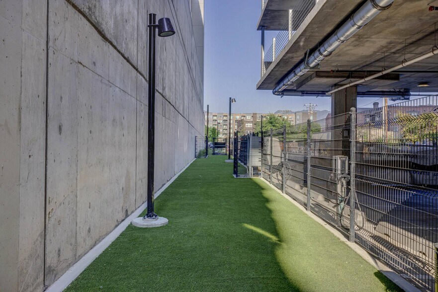More Photos Of 211 E 300 S, Salt Lake City Apartments For Lease