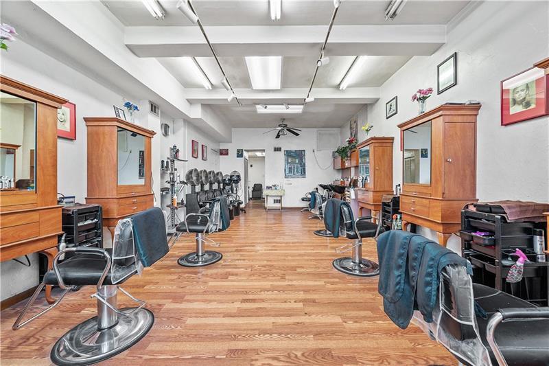 More Photos Of 1732 E Carson St, Pittsburgh Storefront Retail Residential For Lease