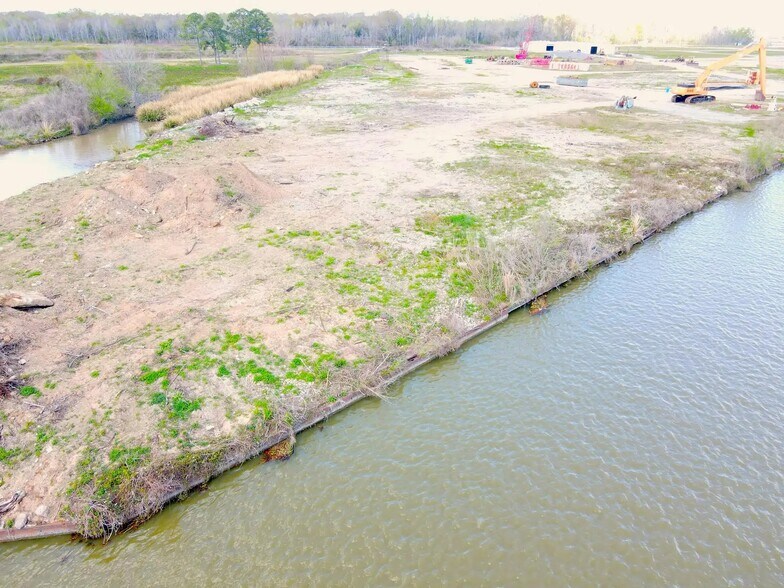 More Photos Of 503 Degravelle rd, Morgan City Land For Sale