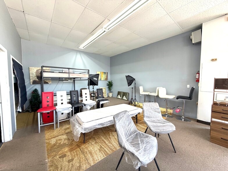 More Photos Of 3100 NW 7th St, Miami Storefront For Lease