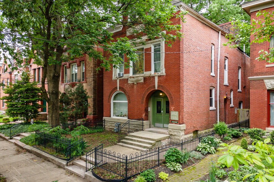 More Photos Of 952 S 6th St, Louisville Apartments For Sale