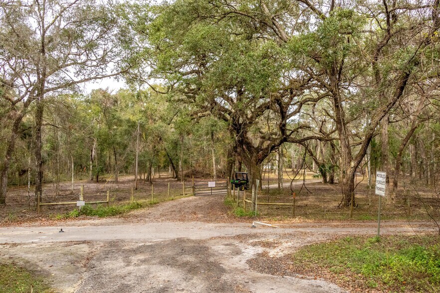 More Photos Of 24091 Richbarn Rd, Brooksville Land For Sale