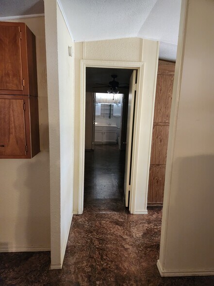 More Photos Of 23927 Alanwood Dr, San Antonio Manufactured Housing Mobile Home Park For Sale