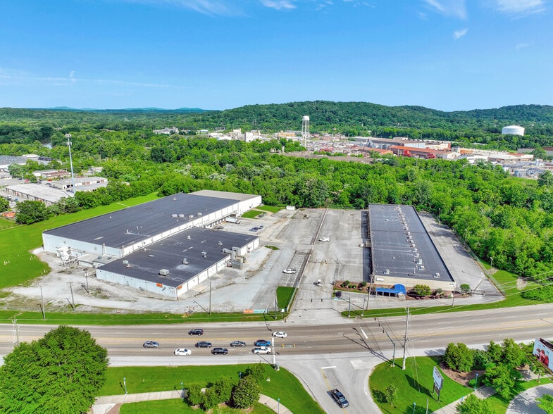More Photos Of 3720 Amnicola Hwy, Chattanooga Unknown For Lease