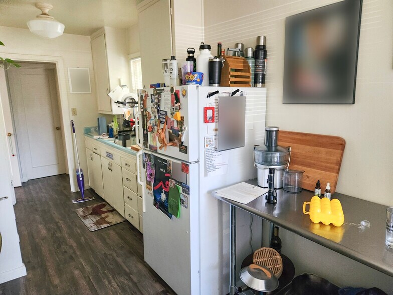 More Photos Of 823-825 Wheeler St, Santa Rosa Apartments For Sale