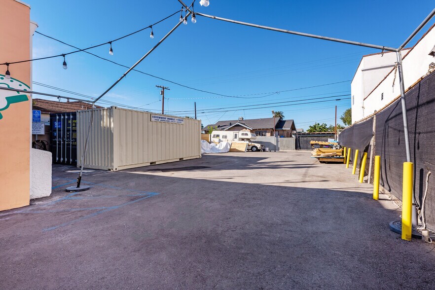 More Photos Of 1909 Atlantic Ave, Long Beach Restaurant For Sale