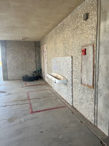 More Photos Of 401 S 3rd St, Blythe Religious Facility For Sale