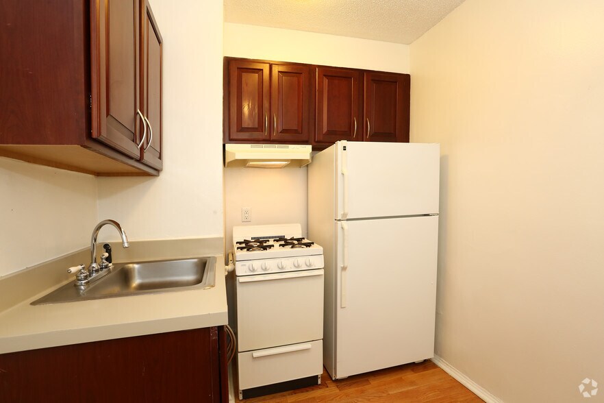 More Photos Of 600-628 Asylum Ave, Hartford Apartments For Lease