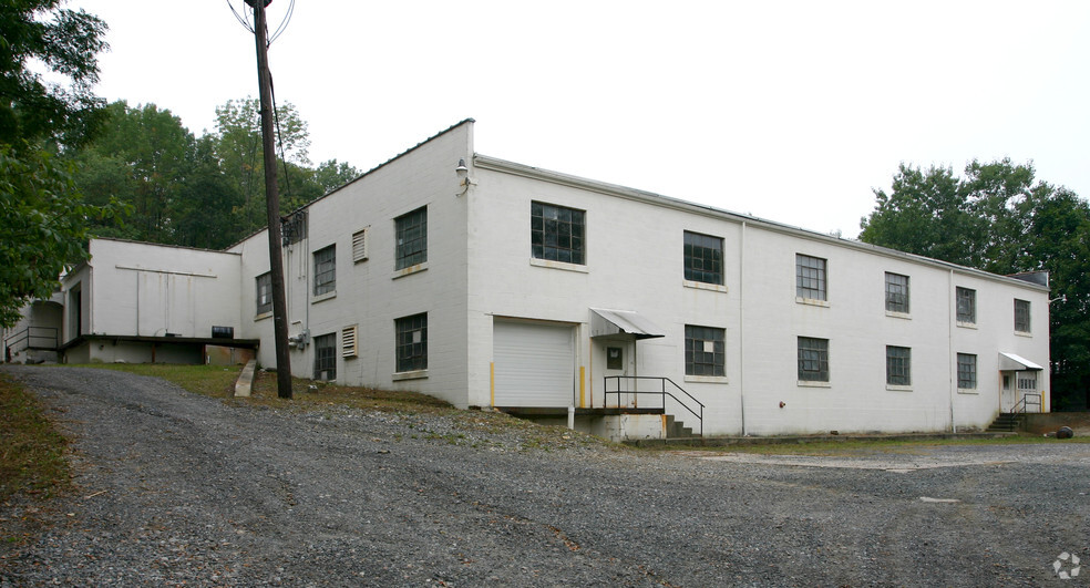 Primary Photo Of 51 Willow St, Washington Warehouse For Lease