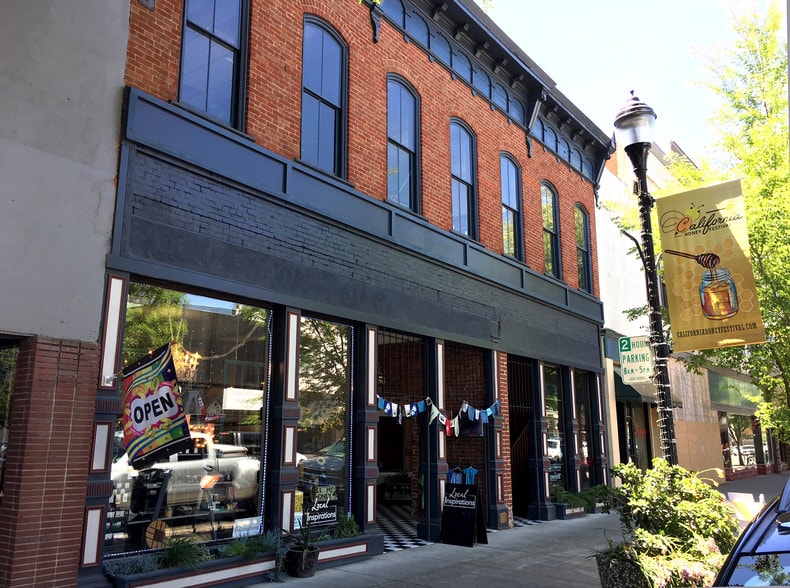 Primary Photo Of 524 Main St, Woodland General Retail For Lease