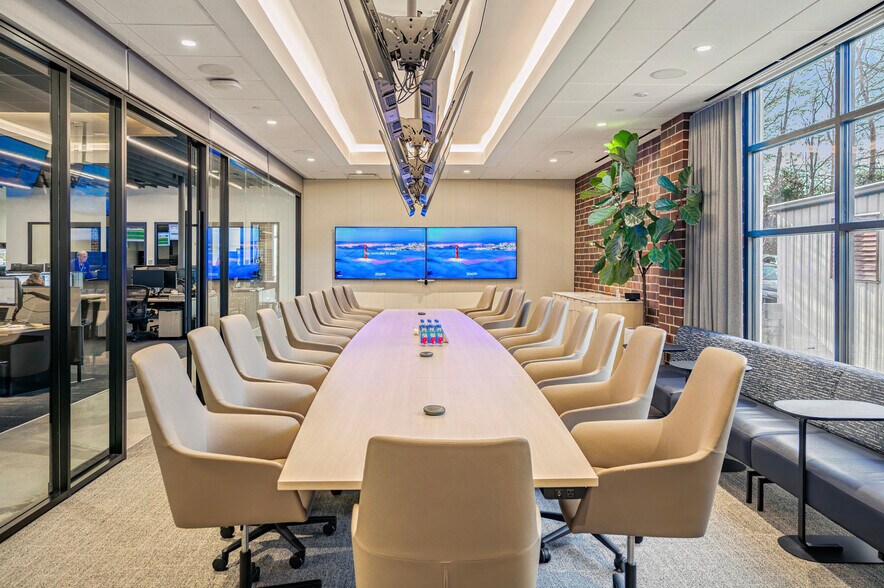 More Photos Of 2135 American Industrial Way, Chamblee Office For Sale