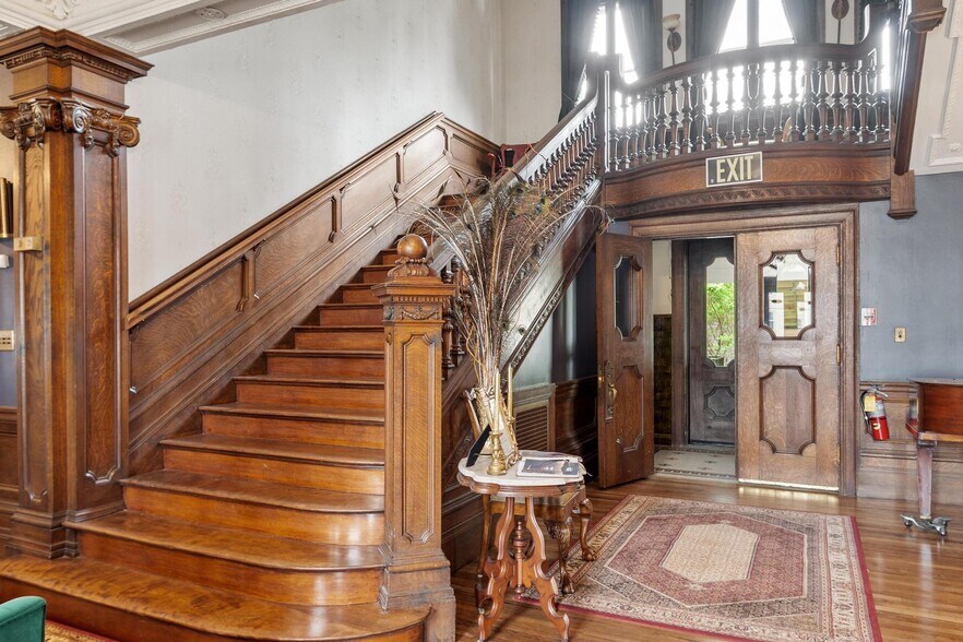 More Photos Of 75 E Main St, Orange Specialty For Sale