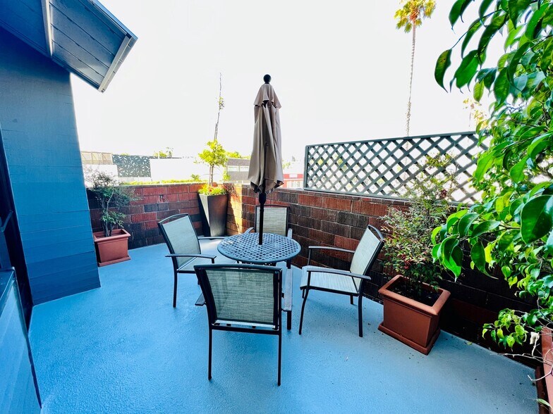 More Photos Of 13101 W Washington Blvd, Culver City Loft Creative Space For Lease