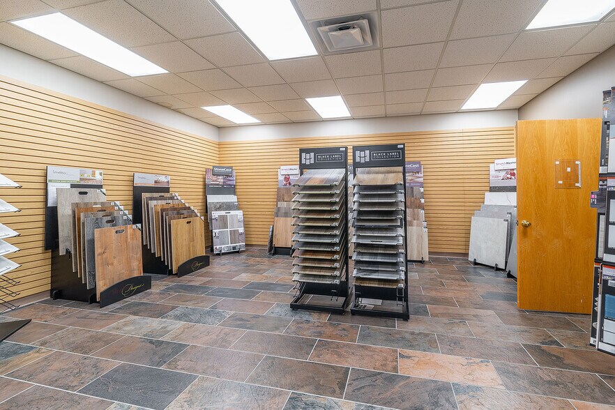 More Photos Of 3657 Trabue Rd, Columbus Warehouse For Sale