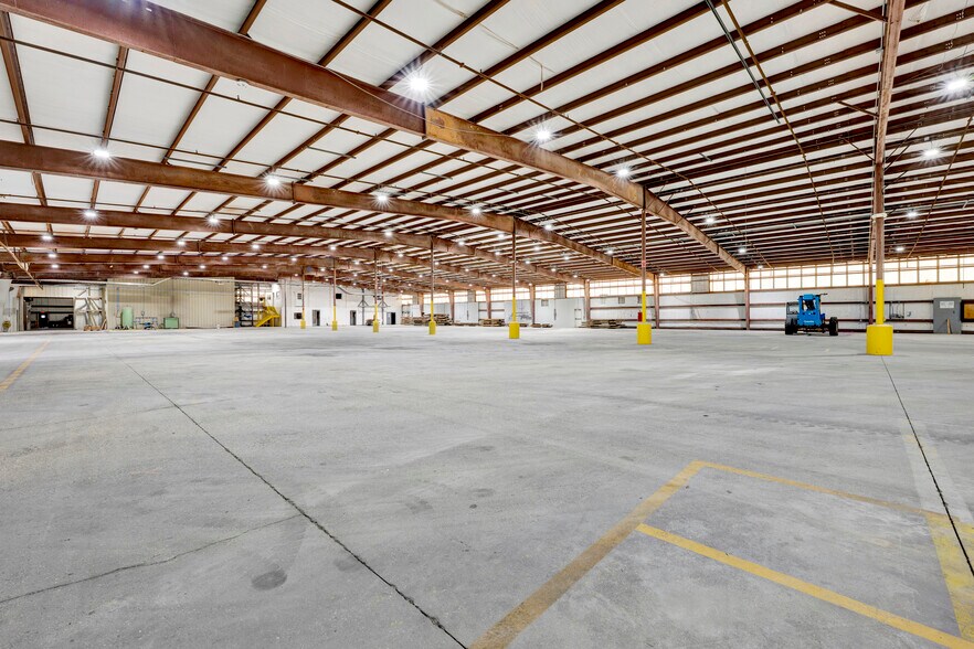 More Photos Of 11746 Barin Field rd, Foley Manufacturing For Lease