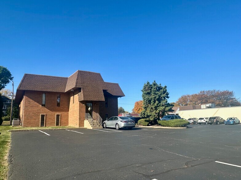 More Photos Of 705 Easton Rd, Willow Grove Office For Sale