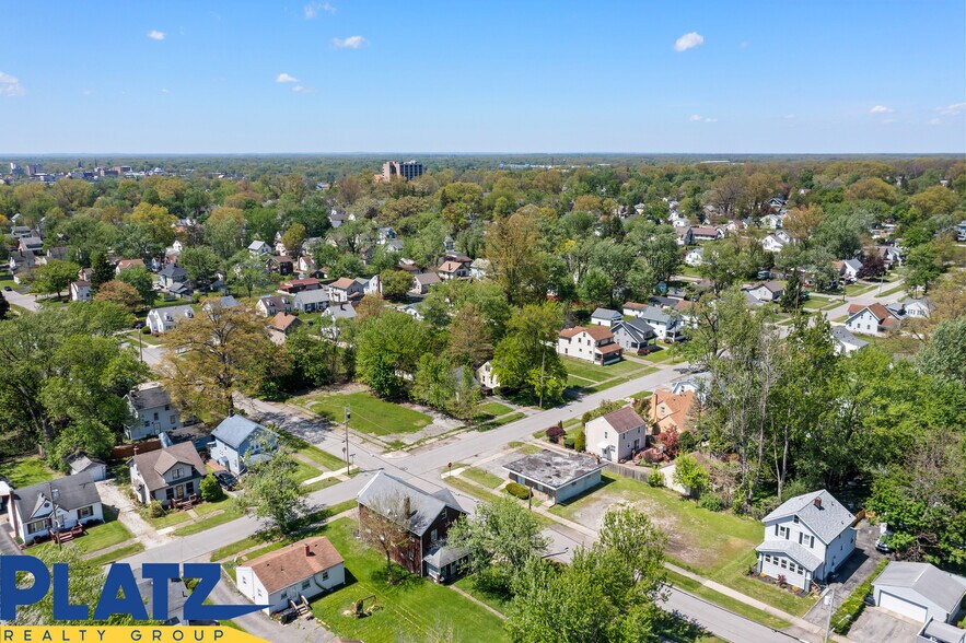 More Photos Of 615 SE Belvedere Ave, Warren General Retail For Sale