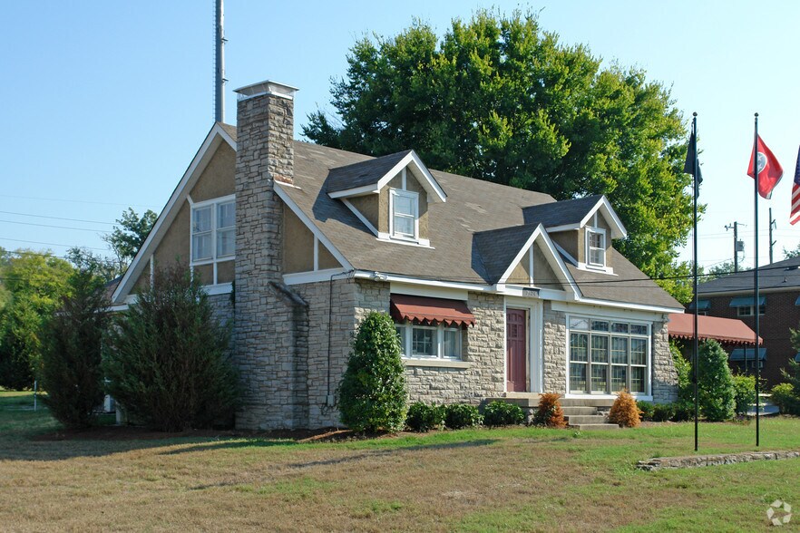 More Photos Of 2624 Old Lebanon Pike, Nashville Freestanding For Lease