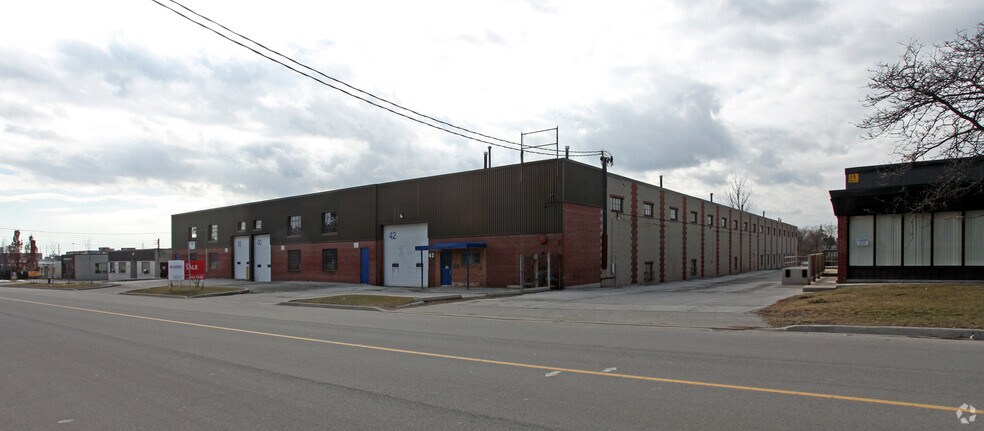 More Photos Of 38-42 Howden Rd, Toronto Warehouse For Lease