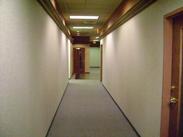 More Photos Of 15 SW Old State Capitol Plz, Springfield Office For Sale