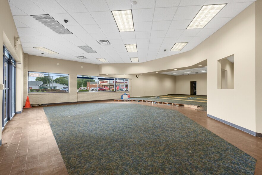 More Photos Of 2420 Argillite Rd, Flatwoods Freestanding For Lease