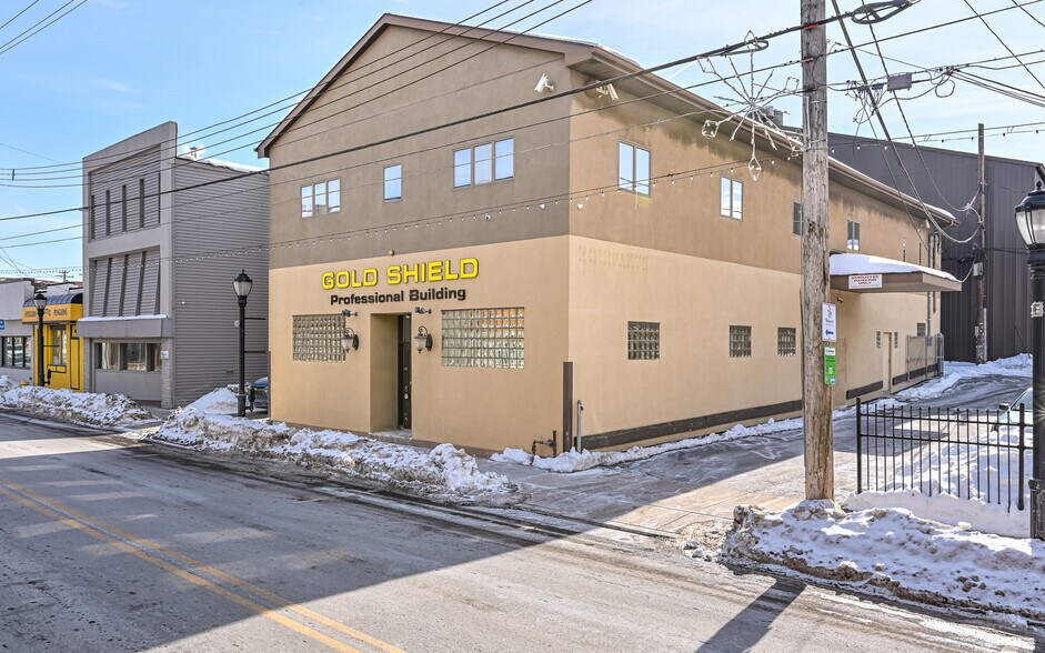 More Photos Of 817 Main St, Pittsburgh Office For Sale