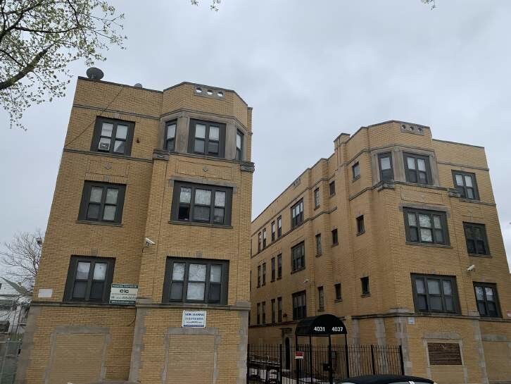 More Photos Of 4031 W Gladys Ave, Chicago Apartments For Sale