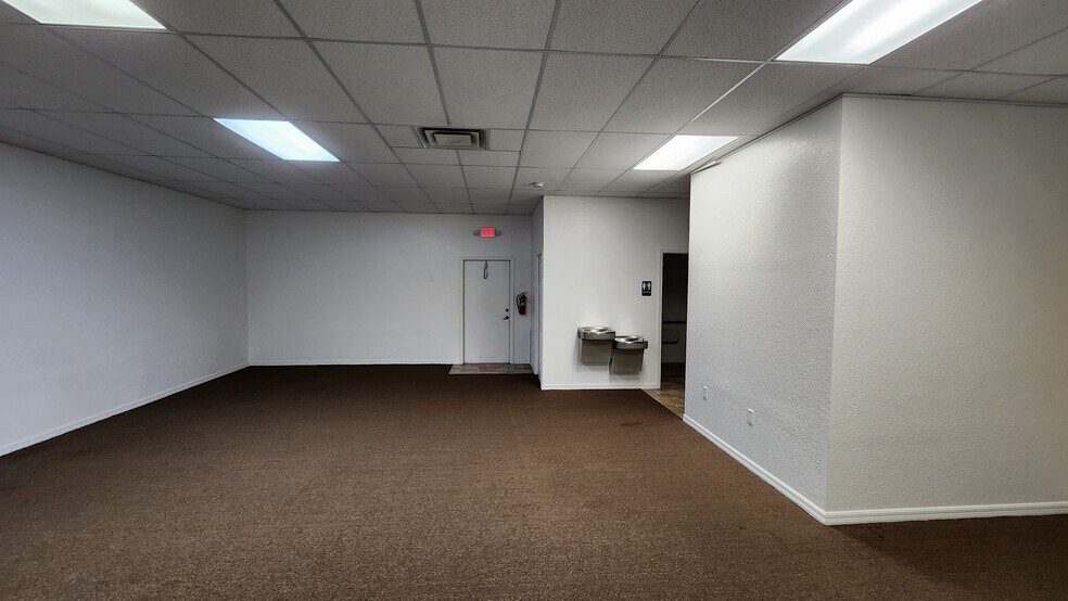 More Photos Of 16332 Cortez Blvd, Brooksville Medical For Lease