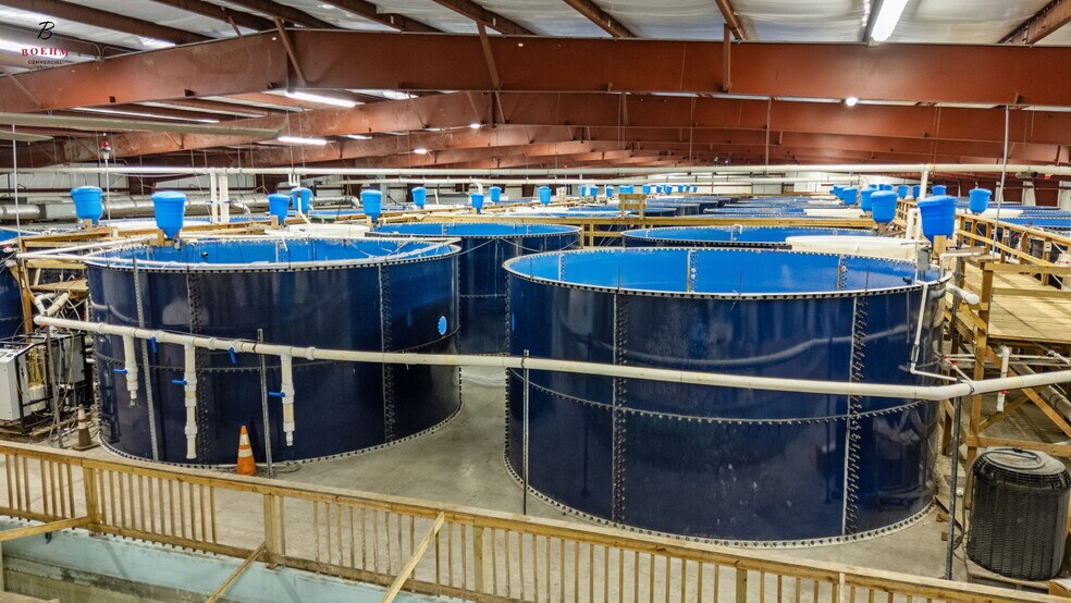 More Photos Of 833 County Road 583, La Coste Research And Development For Sale