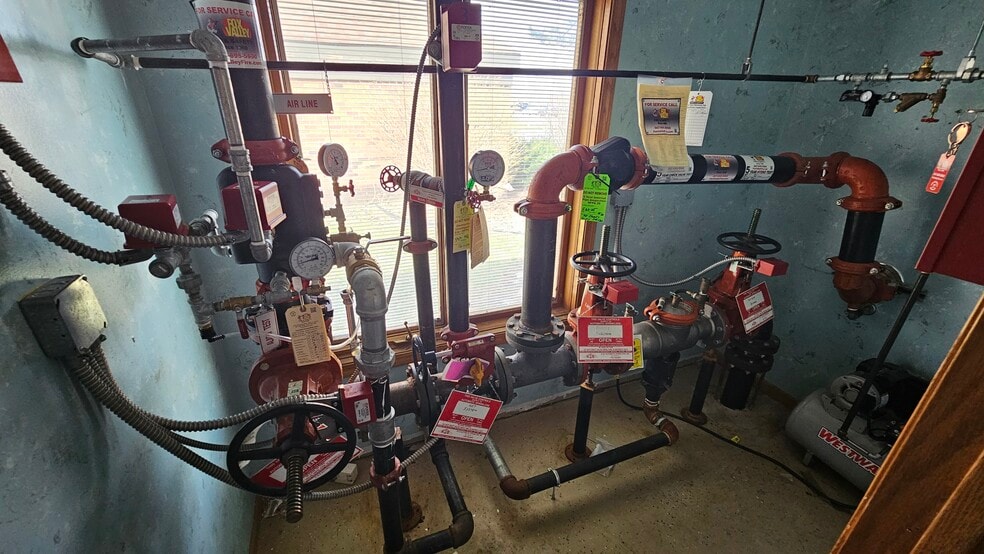 More Photos Of 17236 Harlem Ave, Tinley Park Office For Sale