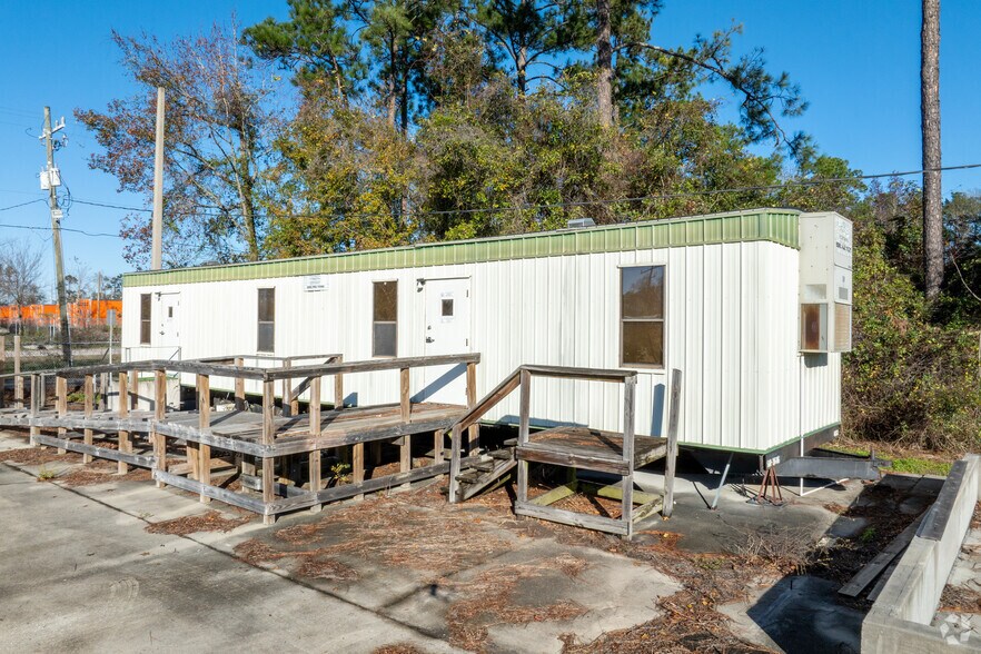 More Photos Of 11843 Camden Rd, Jacksonville Land For Lease