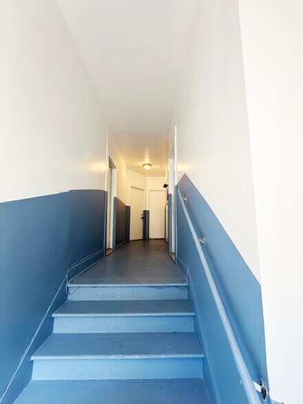 More Photos Of 1317 Linwood Ave, Los Angeles Apartments For Sale