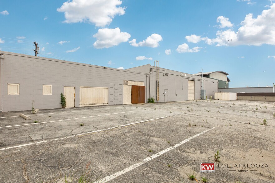 More Photos Of 400-410 S Irwindale Ave, Azusa Warehouse For Lease