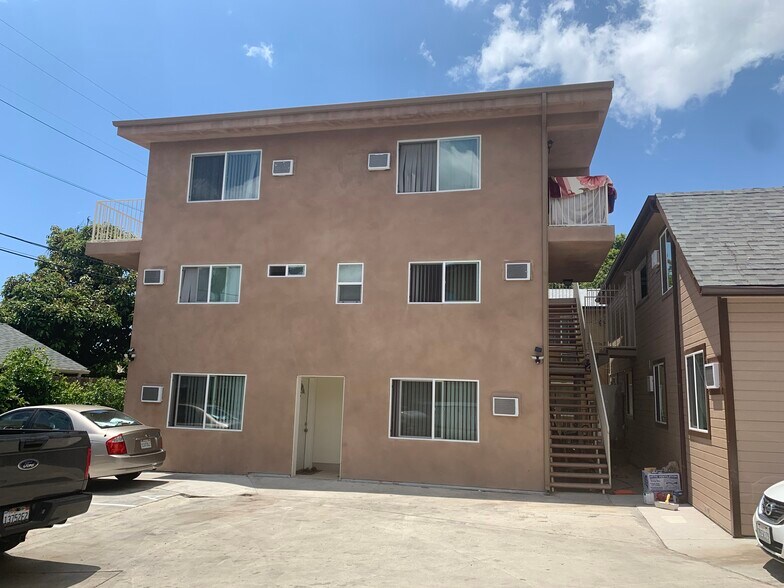 More Photos Of 1344 E Broadway, Glendale Apartments For Sale
