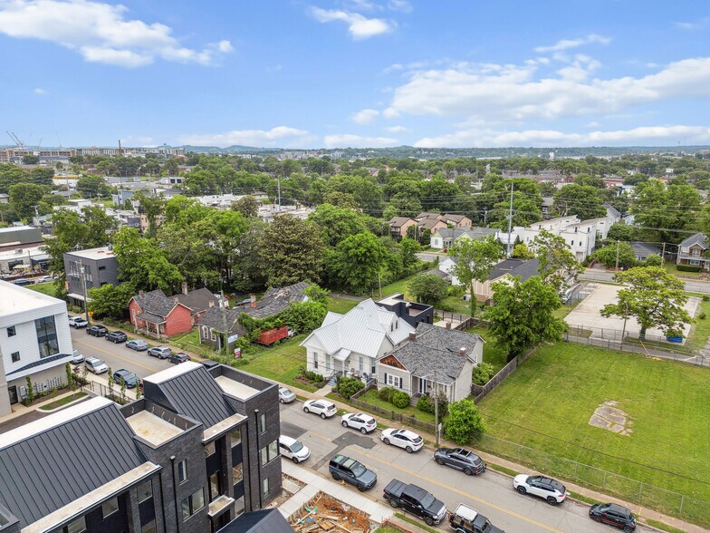 More Photos Of 1120 3rd Ave S, Nashville General Retail For Sale