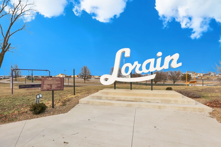 More Photos Of 301 Broadway, Lorain Hotel For Sale