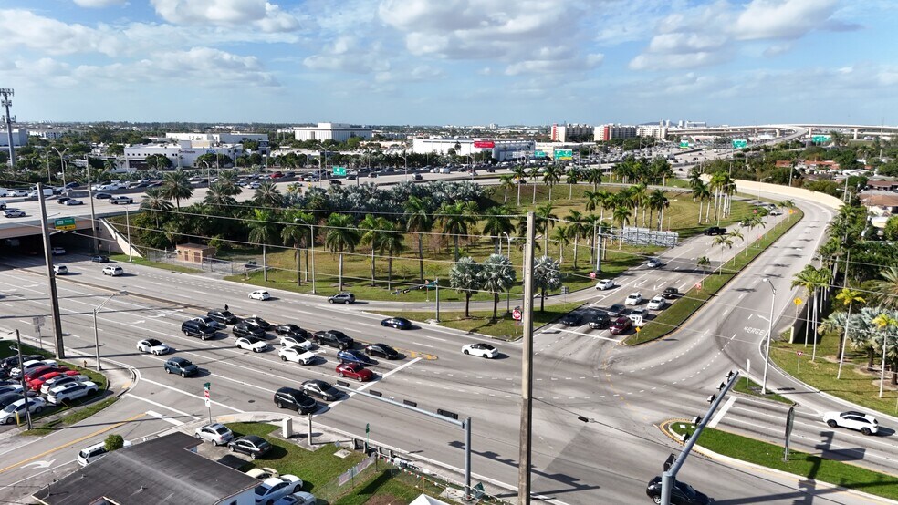 More Photos Of 7610 W Flagler St, Miami Land For Lease