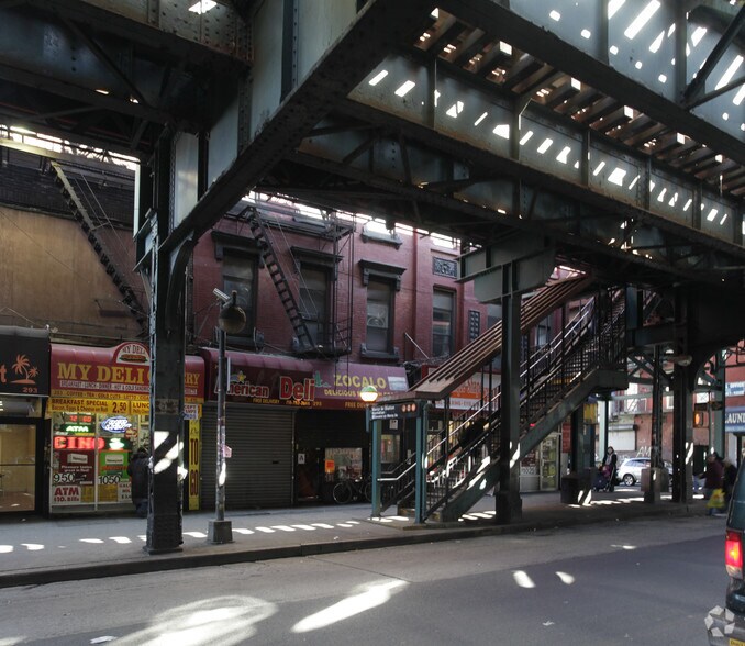 More Photos Of 295-297 Broadway, Brooklyn Apartments For Lease