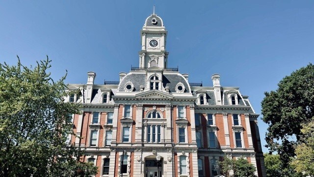 More Photos Of 110-114 N 9th St, Noblesville Storefront Retail Office For Lease