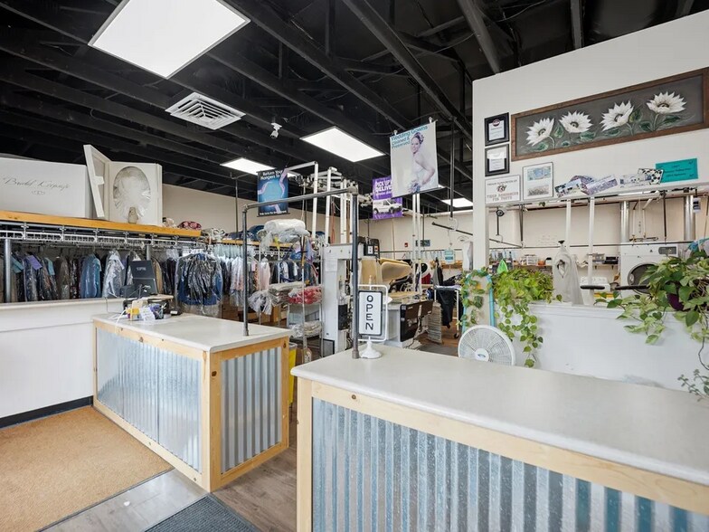 More Photos Of 403-409 W 3rd St, La Junta Storefront For Sale