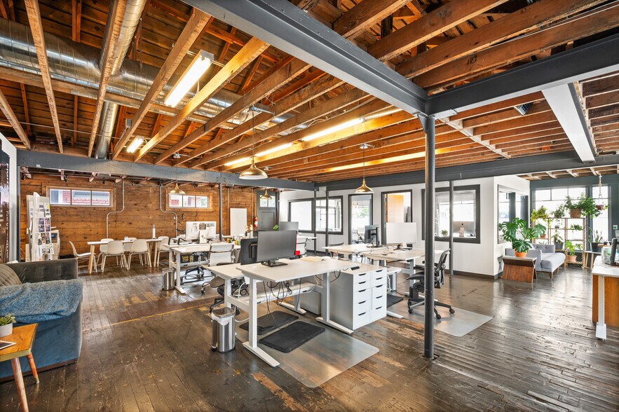 More Photos Of 1680 S Main St, Salt Lake City Freestanding For Lease