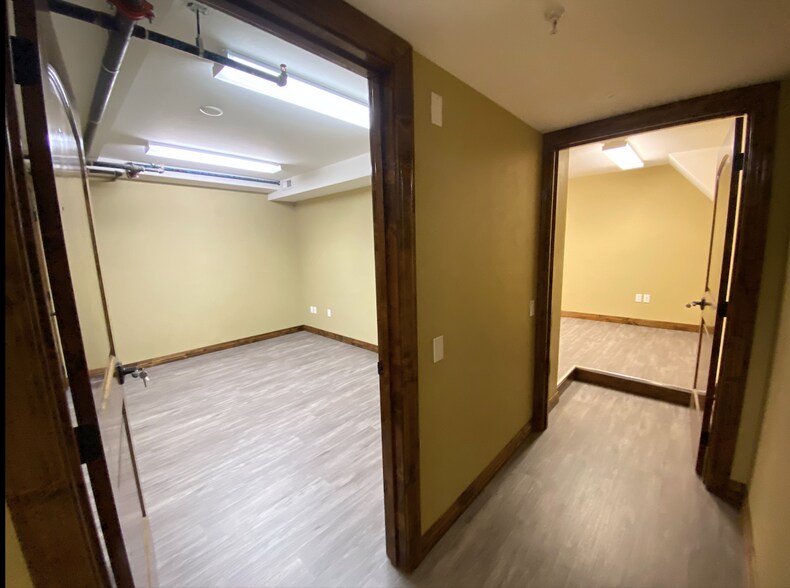 More Photos Of 1933 Dolores Way, Carbondale Industrial For Lease