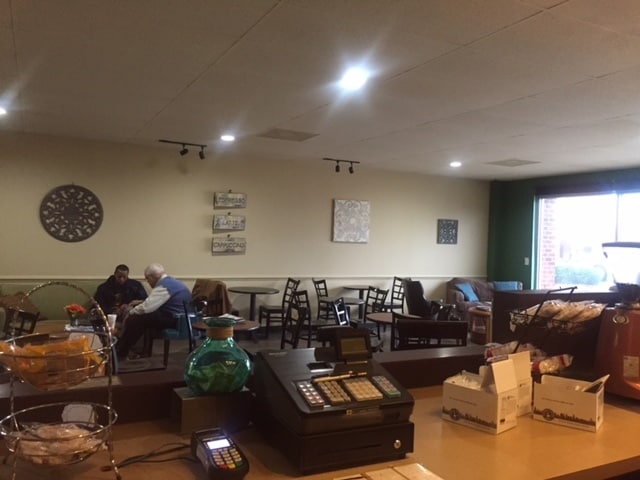 More Photos Of 1900 W Roosevelt Blvd, Monroe Restaurant For Lease