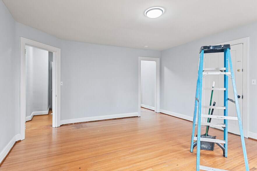 More Photos Of 1601 Stratford Ave, Nashville Apartments For Sale