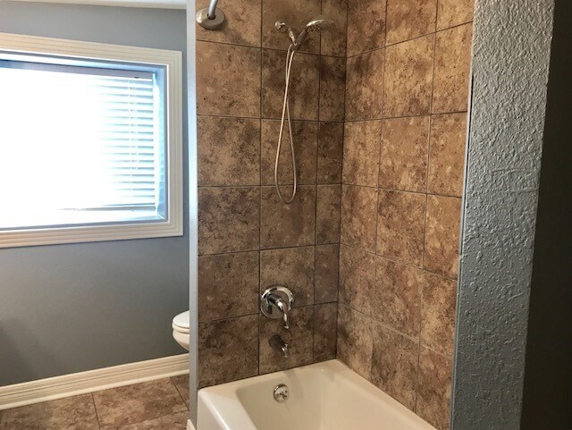 More Photos Of 7648 Broadview Dr, Houston Apartments For Sale